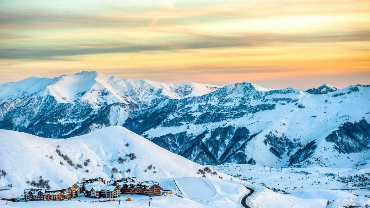 New Gudauri Redco Twins-Premium Mountain Apartment Close The Gondola Lift Eksteriør bilde