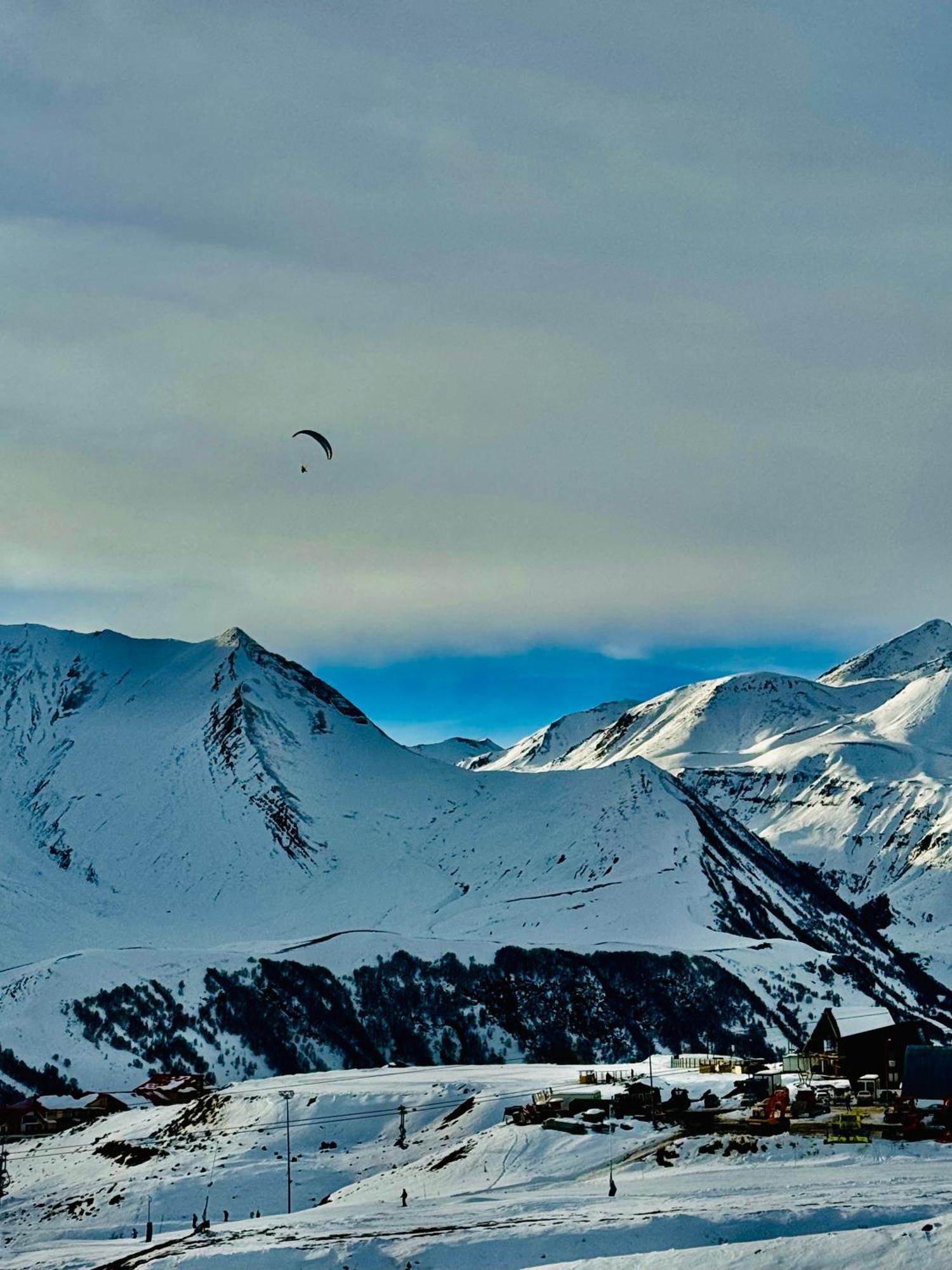 New Gudauri Redco Twins-Premium Mountain Apartment Close The Gondola Lift Eksteriør bilde